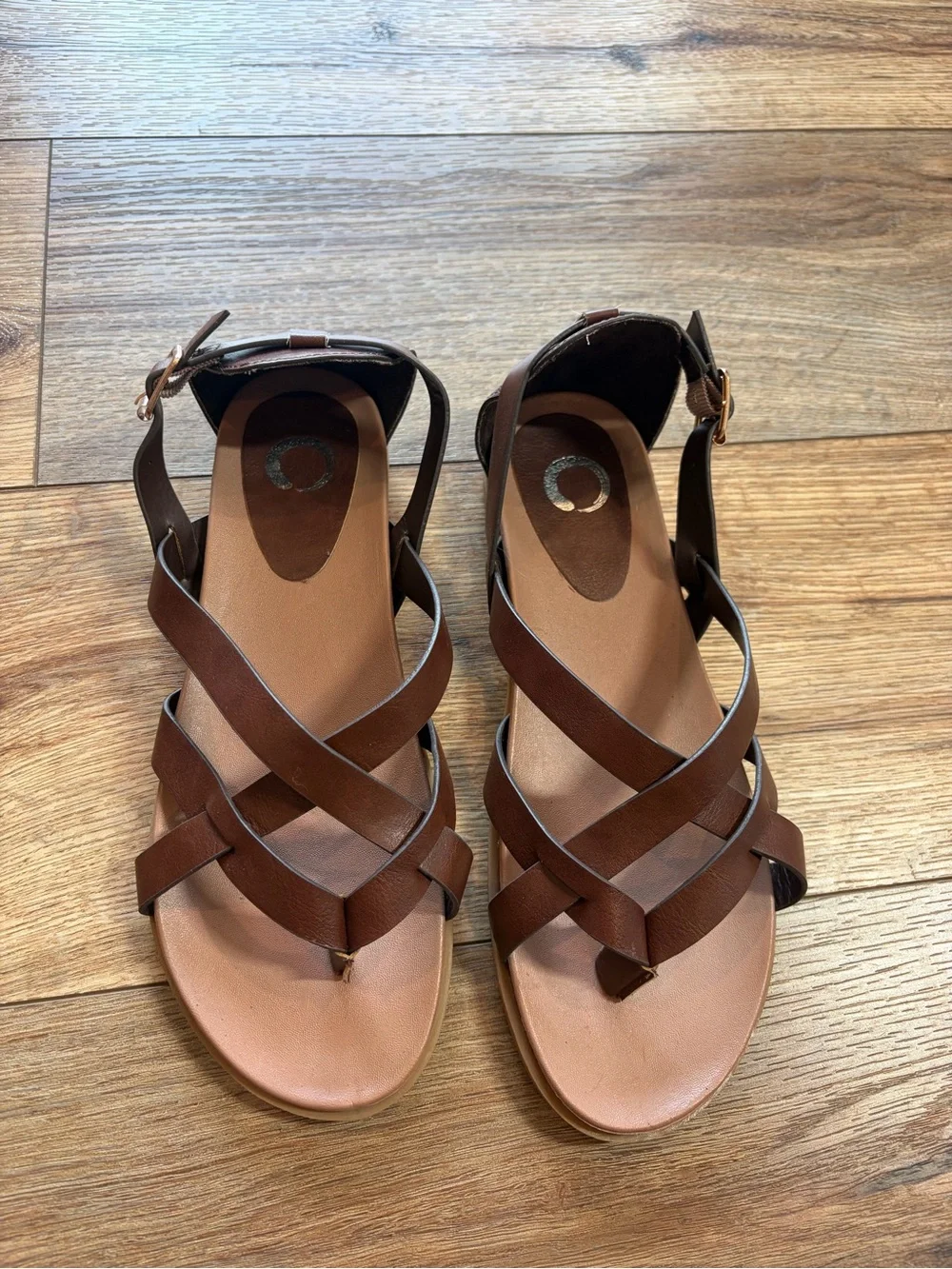 Journee Collection Ziporah Strappy gladiator-style Vegan-Leather Sandals